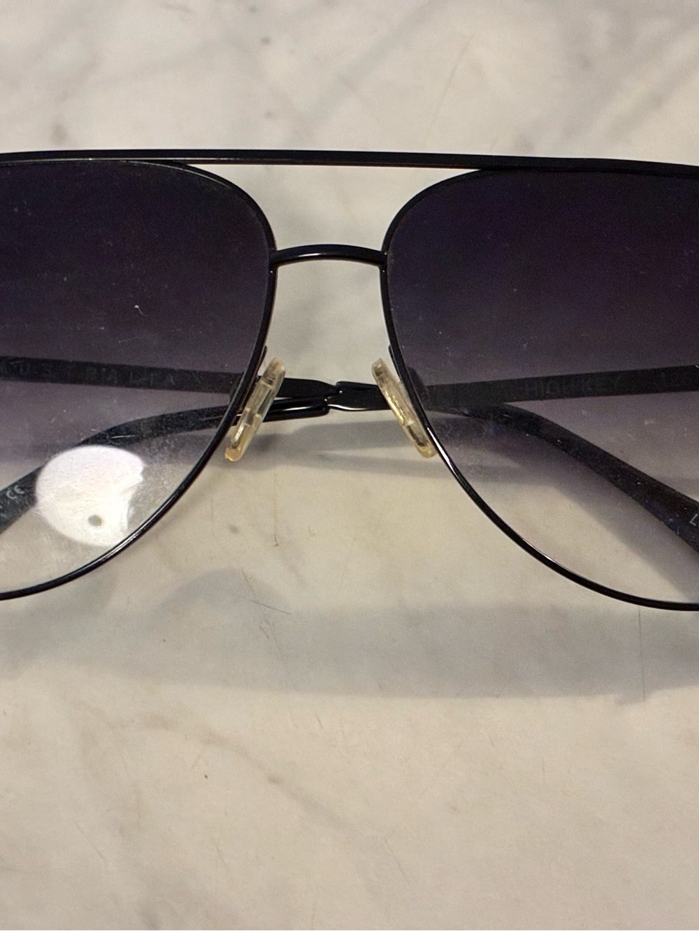 QUAY - Men's Black Aviator Sunglasses